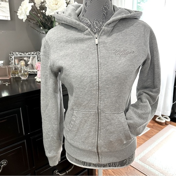 Tommy Hilfiger Gray Zip-Up Hoodie Sweatshirt Fleece Lined Size Small - Picture 2 of 14